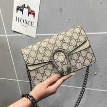 Load image into Gallery viewer, High quality luxury lady  bag 2019 New Retro PU lock lady Single Shoulder Bag Fashion printing chain oblique Bag